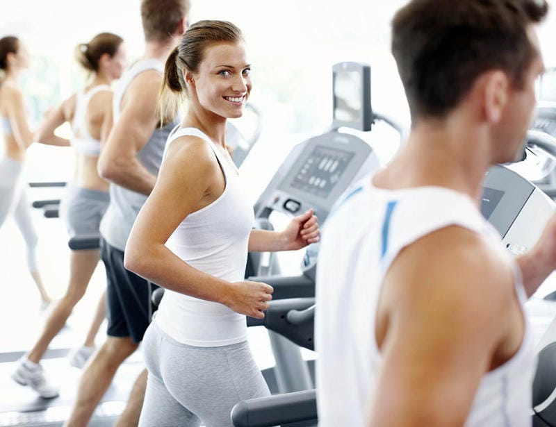 Entrenamiento personal sala fitness perdida de peso